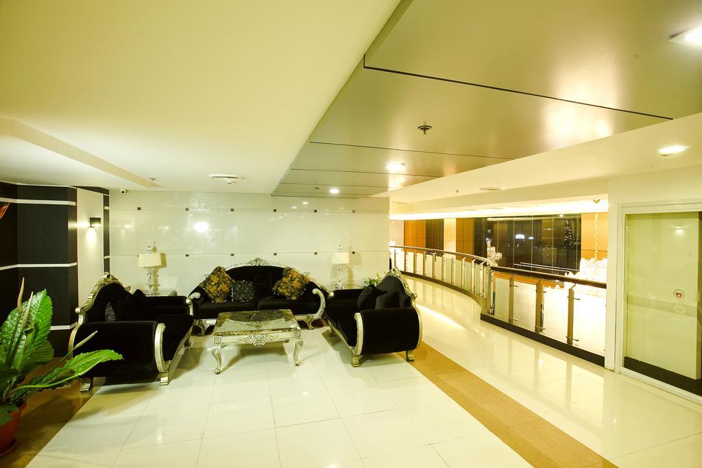 Big 8 Corporate Hotel Tagum Exterior foto